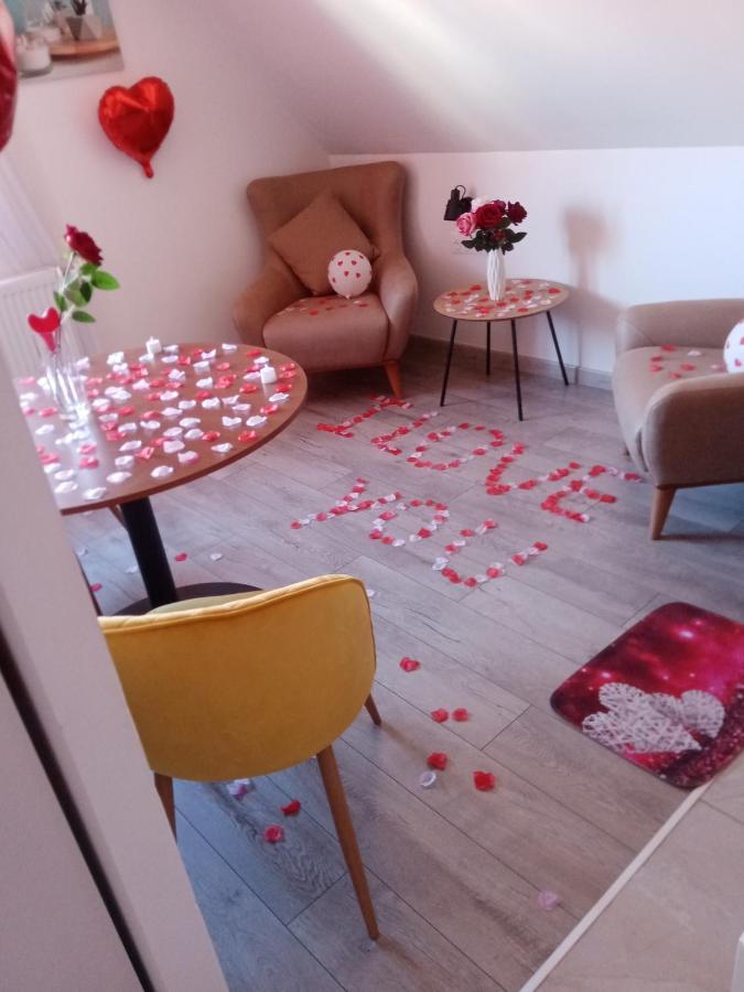 Studio Jacuzzi Au Centre Colmar Eksteriør billede